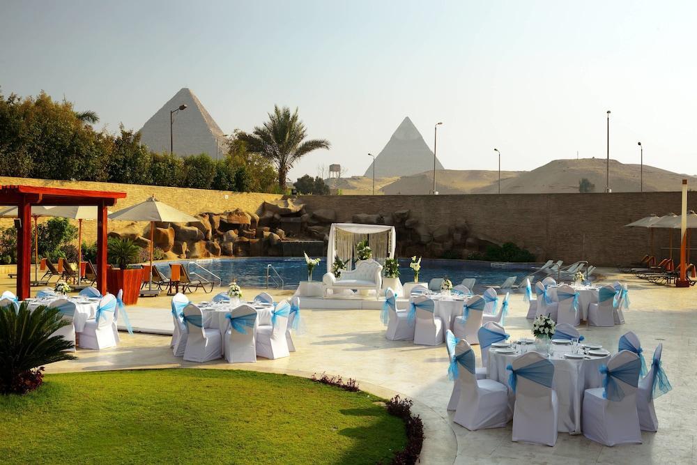 Le Meridien Pyramids Hotel & Spa Giza Eksteriør billede